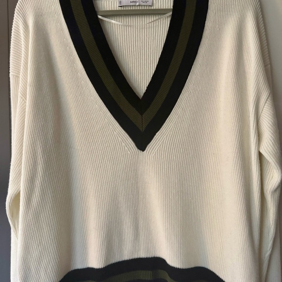 Mango Contrasting V-Neck Sweater - Picture 5 of 7